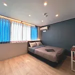 Oyo Rooftop Hostel