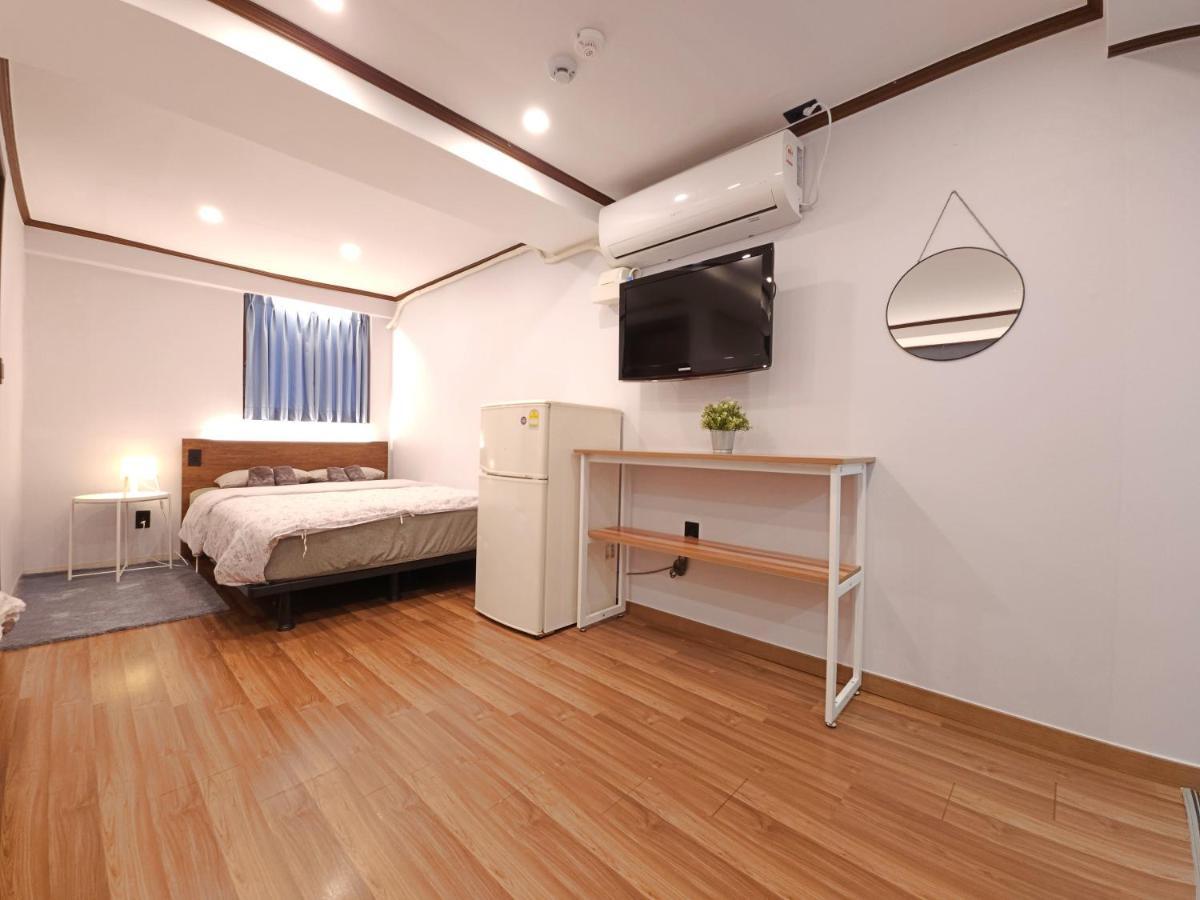 Oyo Rooftop 3* Seoul
